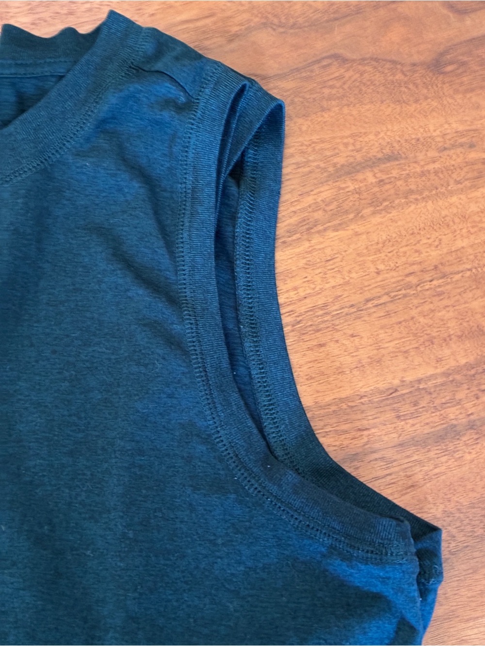 EUC Vuori Size Small Sleeveless Tank Top - Teal & Black Bundle - Picture 4 of 5